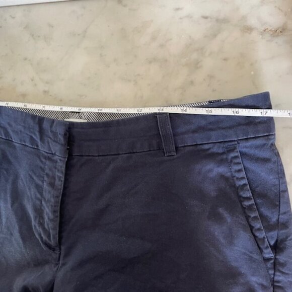 CROWN & IVY Classic Twill Navy 8.5" Chino Shorts 10 - Picture 11 of 14